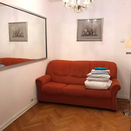 Zadolzennost!!!!!!!!!!!!pd Pokoi Obok Starego Miasta Kwatera prywatna Warszawa