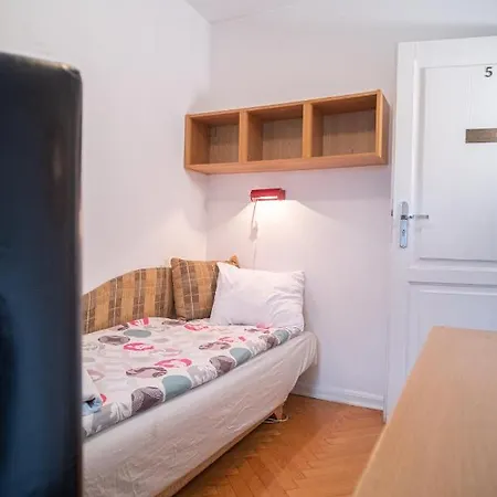Ubytování v soukromí Zadolzennost!!!!!!!!!!!!pd Pokoi Obok Starego Miasta Varšava
