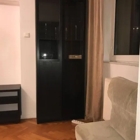 Zadolzennost!!!!!!!!!!!!pd Pokoi Obok Starego Miasta Ubytování v soukromí Varšava